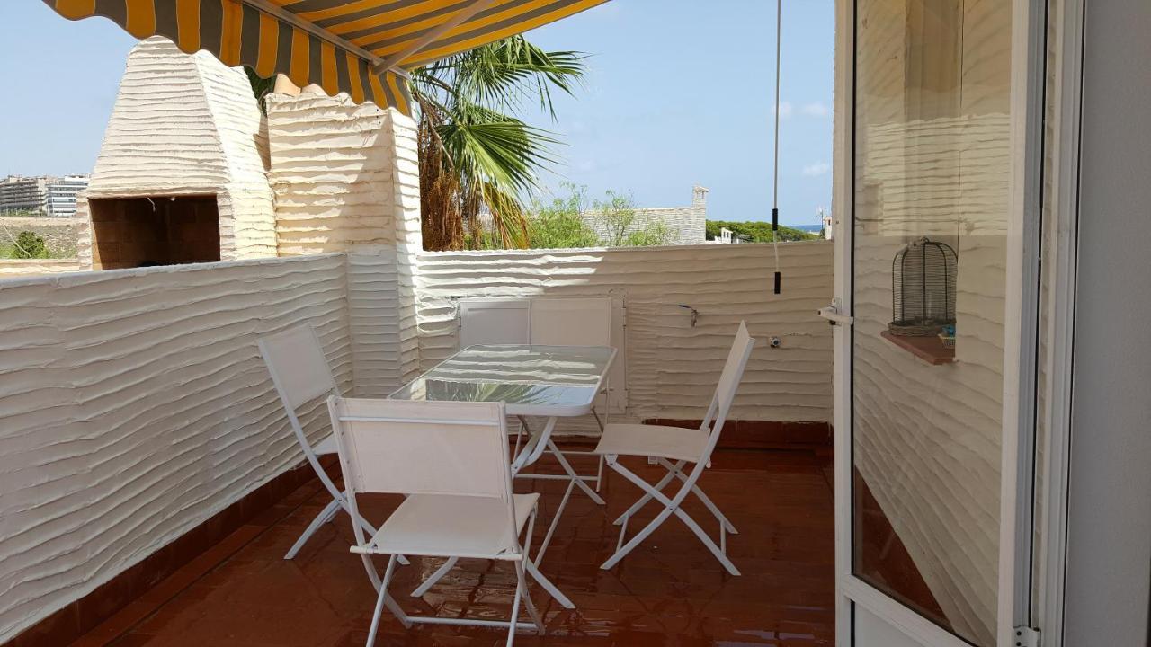 Bonita Casa En Urbanizacion Privada Muy Cerca Del Mar Y De Alicante Gran Alacant Exterior photo